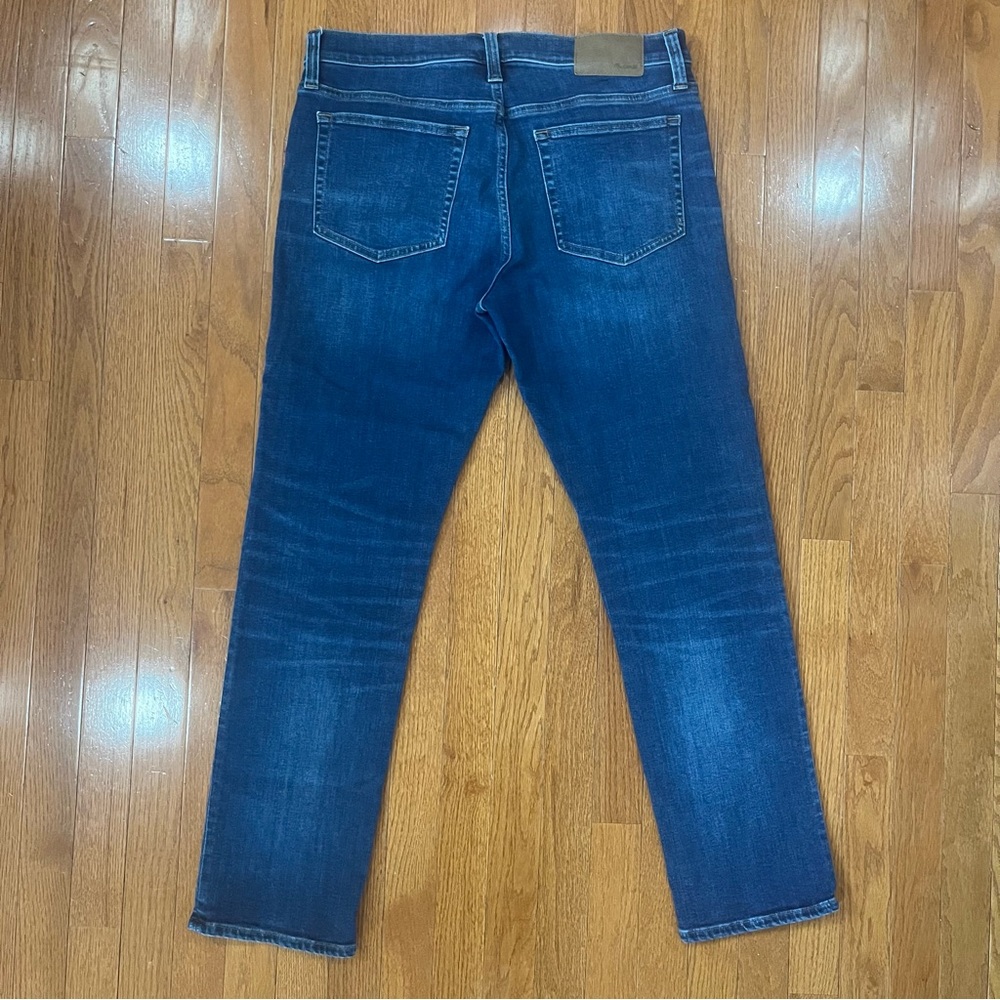 Madewell Straight Leg Dark Blue Men's Jeans - Picture 4 of 9